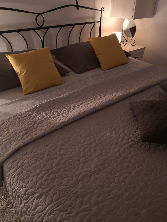 شقة Apartman Mera زادار المظهر الخارجي الصورة