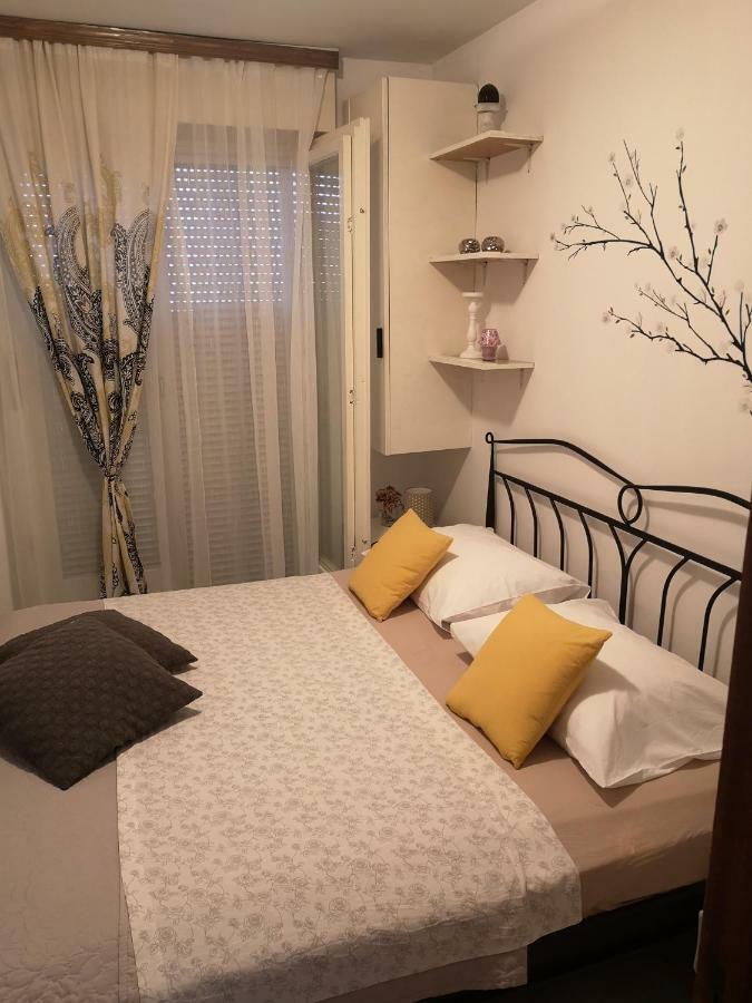 شقة Apartman Mera زادار المظهر الخارجي الصورة